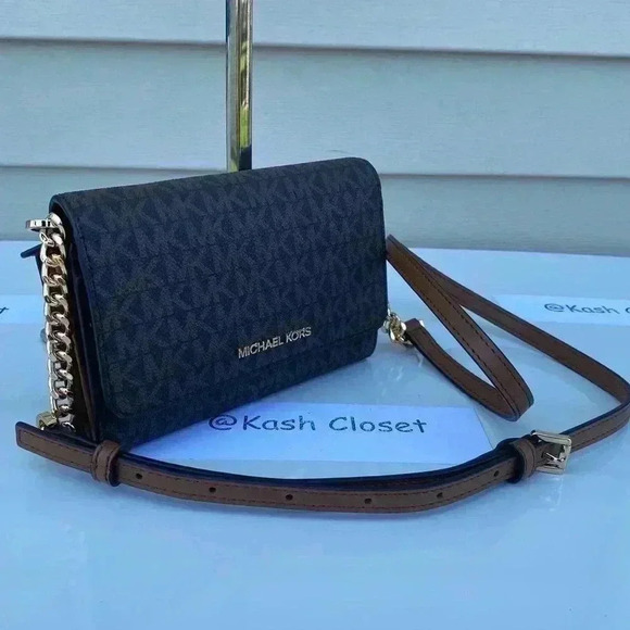 Michael Kors Phone Crossbody Jet Set Travel Medium MK Signature Brown - Picture 1 of 10